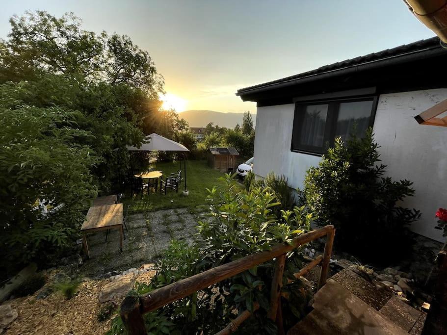 Joli Appartement Paisible Corcelles-sur-Chavornay المظهر الخارجي الصورة